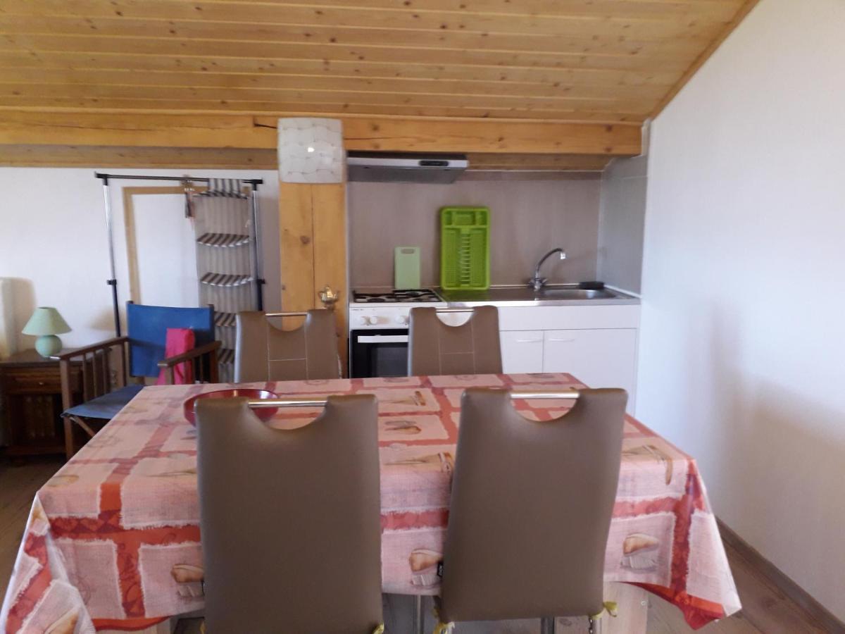 Appartement Nicole Бенковаць Екстер'єр фото